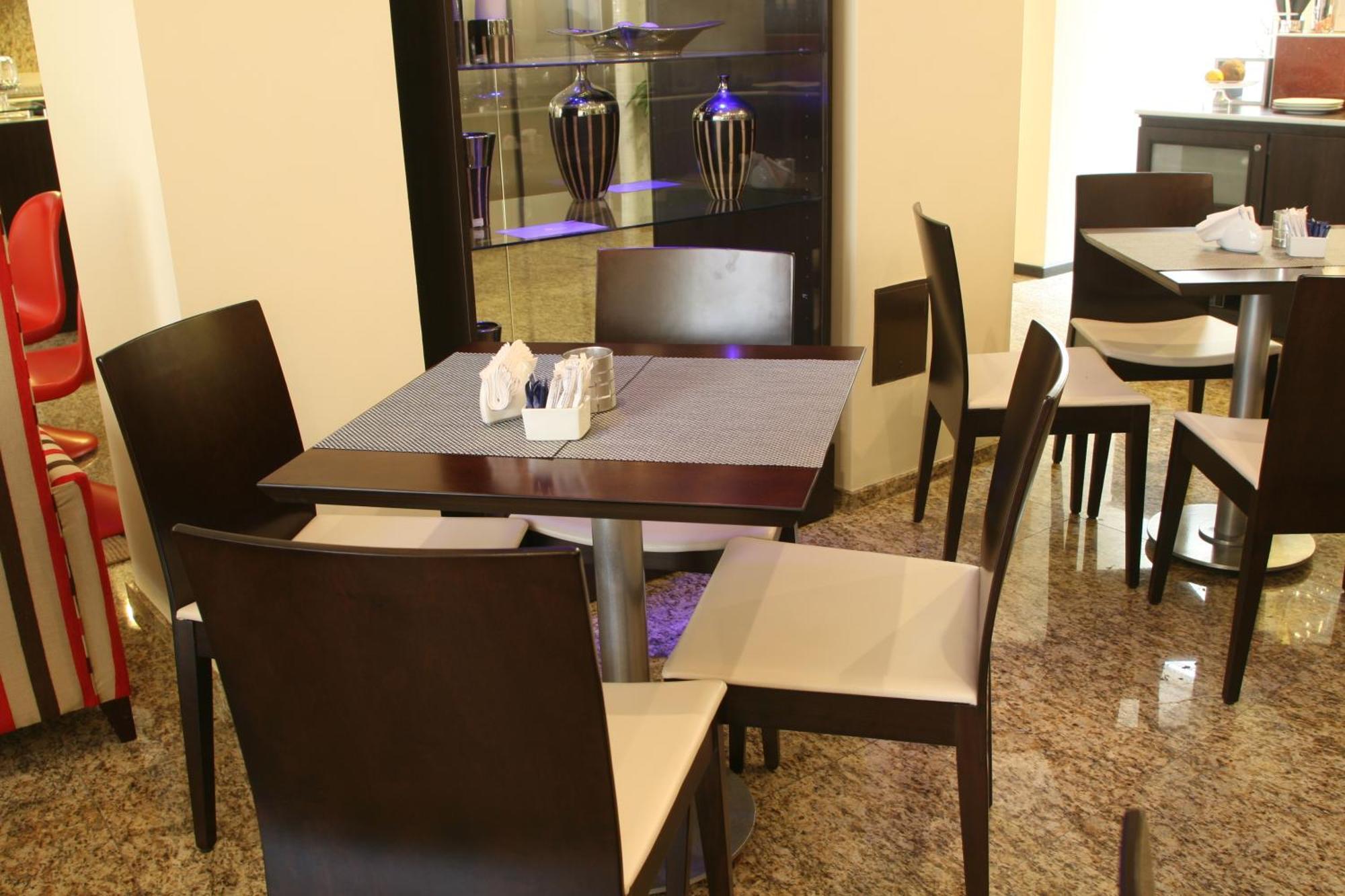Zoom Apartments Hotel Córdoba Exteriér fotografie