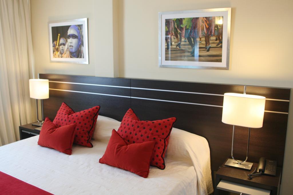 Zoom Apartments Hotel Córdoba Pokoj fotografie