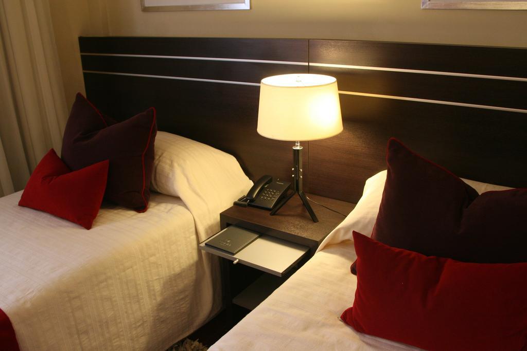 Zoom Apartments Hotel Córdoba Pokoj fotografie