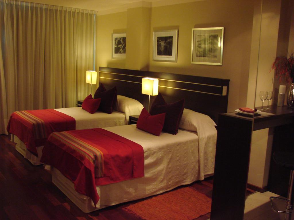 Zoom Apartments Hotel Córdoba Pokoj fotografie